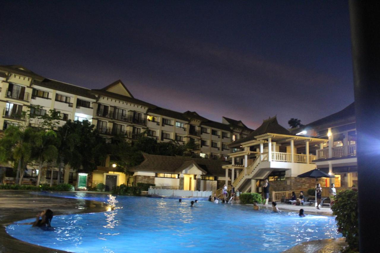 One Oasis A10 3Mins Walk Sm Mall,Free Pool - Wifi ダバオ　シティ エクステリア 写真
