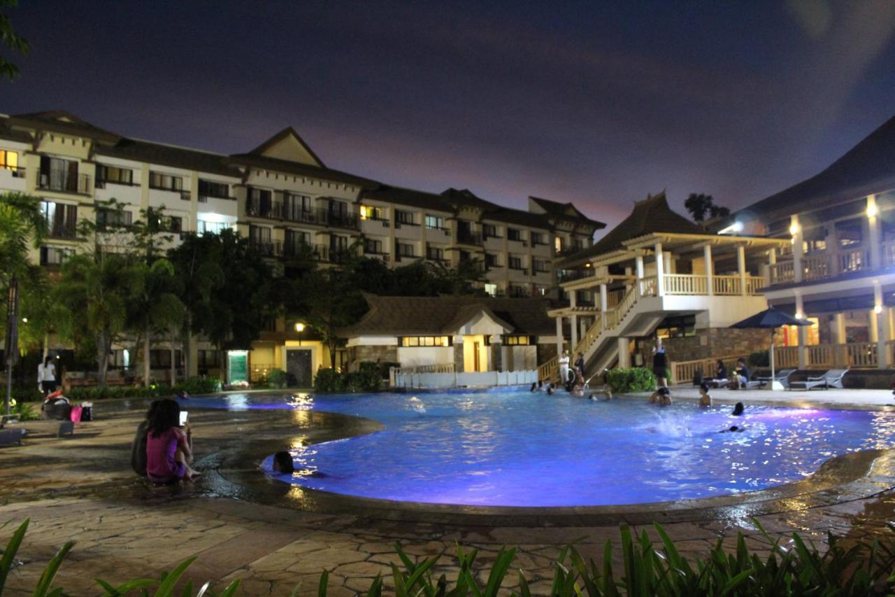 One Oasis A10 3Mins Walk Sm Mall,Free Pool - Wifi ダバオ　シティ エクステリア 写真
